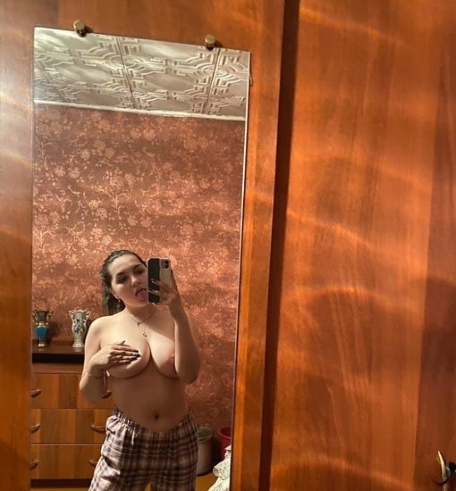 Индивидуалка Яна фото № 2 в городе Нерюнгри