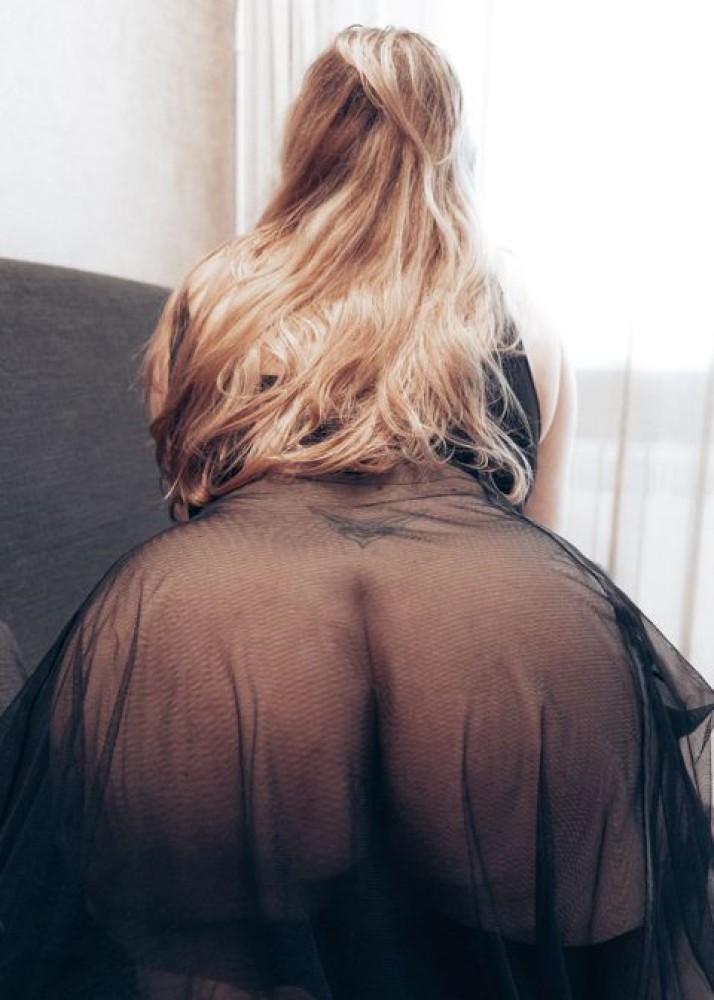 Индивидуалка Алёна фото № 2 в городе Нерюнгри