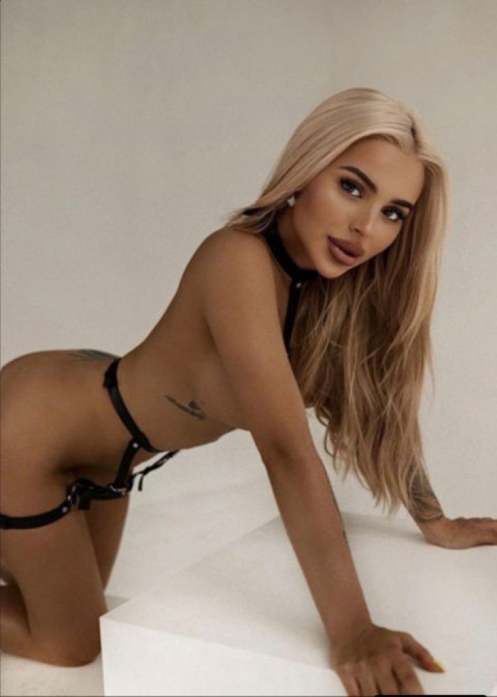 Индивидуалка Ксюша главное фото в городе Нерюнгри 