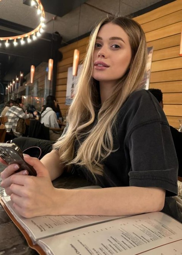 Индивидуалка Лариса фото № 2 в городе Нерюнгри