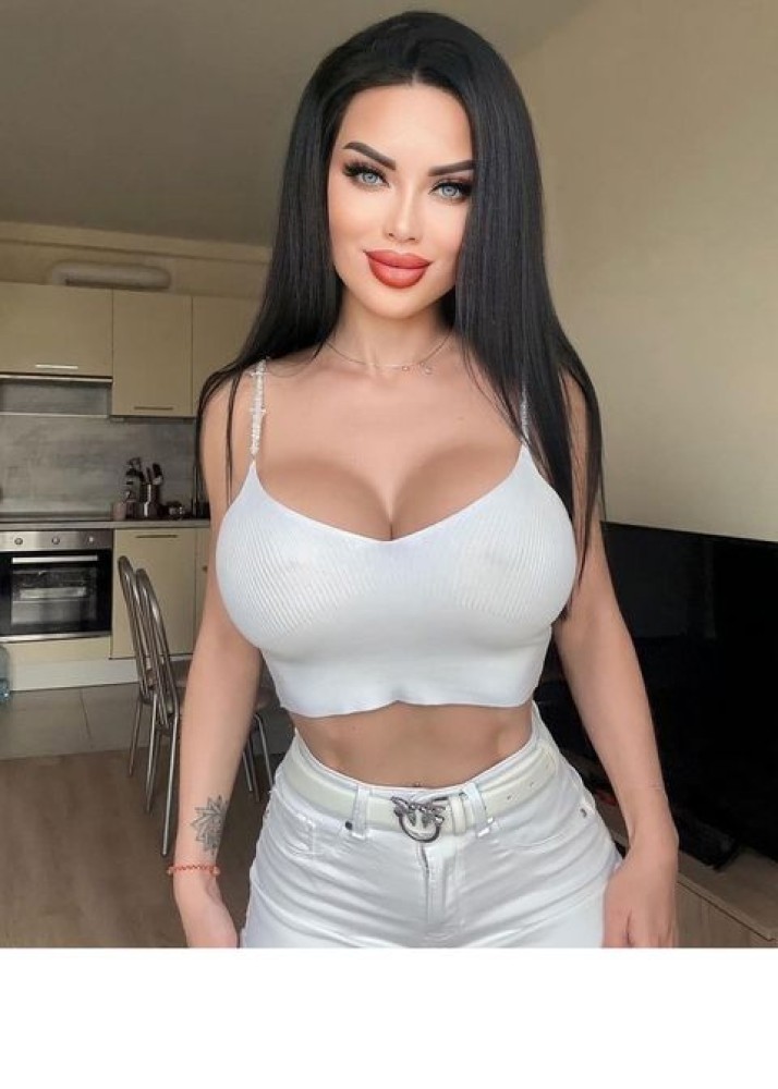 Индивидуалка Карина фото № 2 в городе Нерюнгри